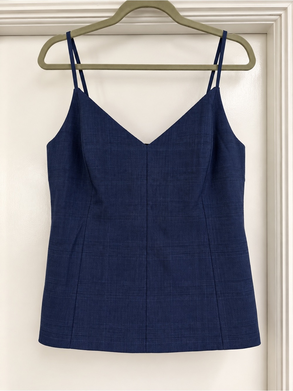 Women's Navy Plaid Business Style V-Neck Double-Strap Cami Top, Size 6